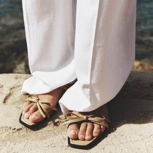 ZARA BOW FLAT SANDALS